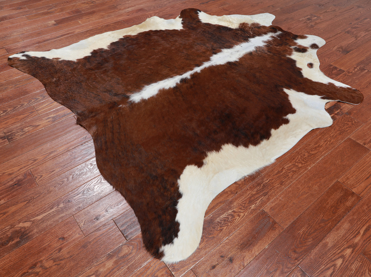 Brown & White Natural Cowhide Rug - XX-Large 7' 5"H x 6' 10"W