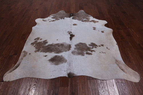 Brown & White Natural Cowhide Rug - X-Large 7' 0