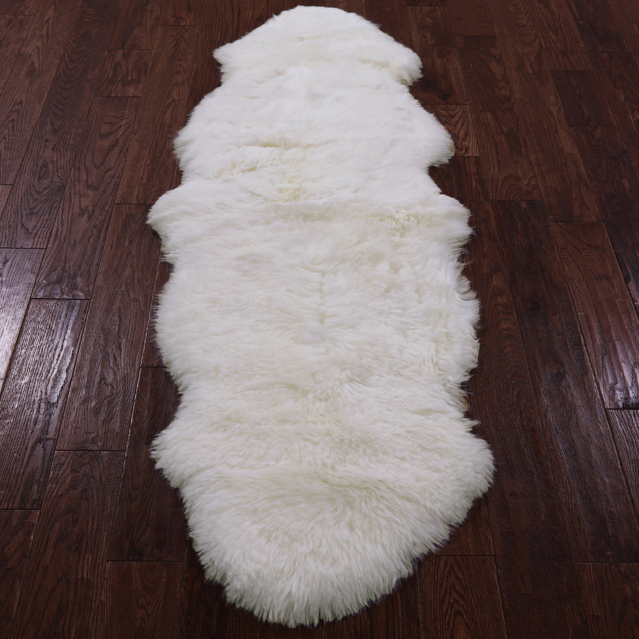 100% Natural New Zealand Sheepskin Ivory 2' 0" x 6' 0"