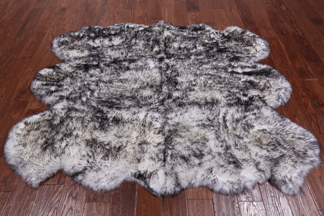 100% Natural New Zealand Sheepskin Black Tip 5' 0" x 6' 0"