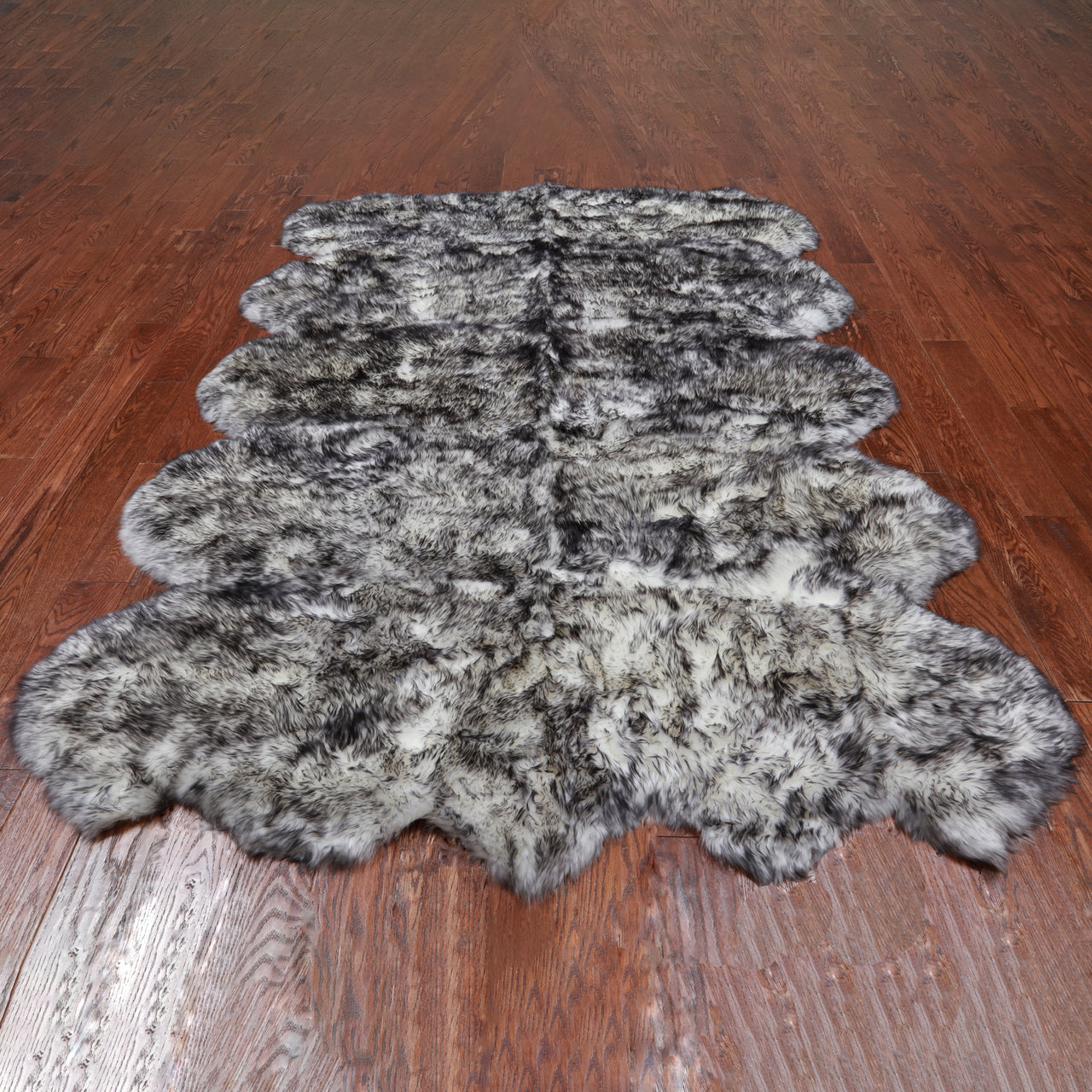 100% Natural New Zealand Sheepskin Black Tip 6' 0" x 9' 0"