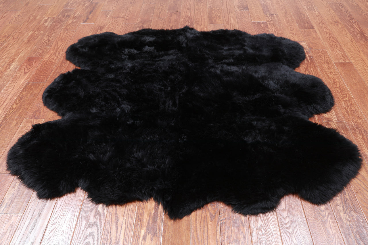 100% Natural New Zealand Sheepskin Black 5' 0" x 6' 0"