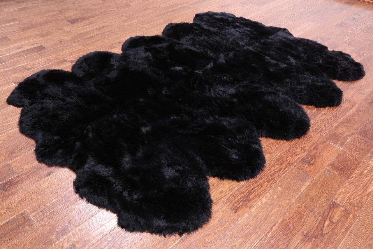 100% Natural New Zealand Sheepskin Black 6' 0" x 9' 0"