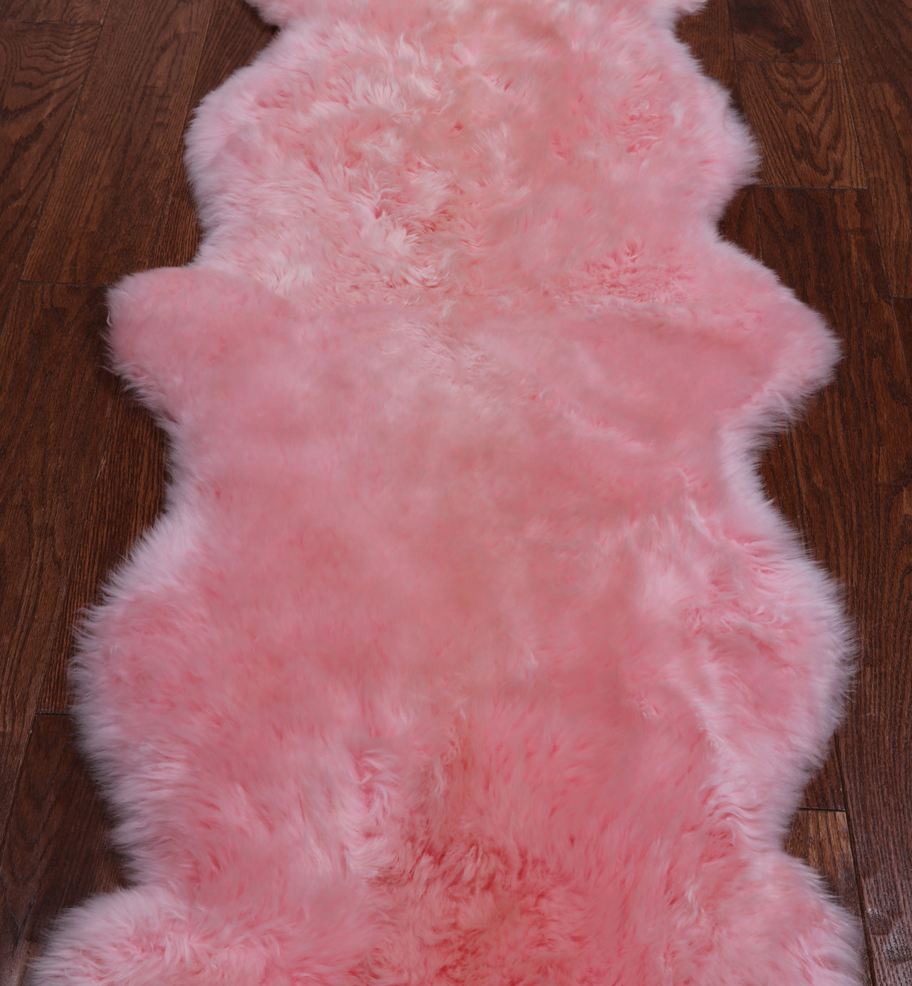 100% Natural New Zealand Sheepskin Pink 2' 0" x 6' 0"