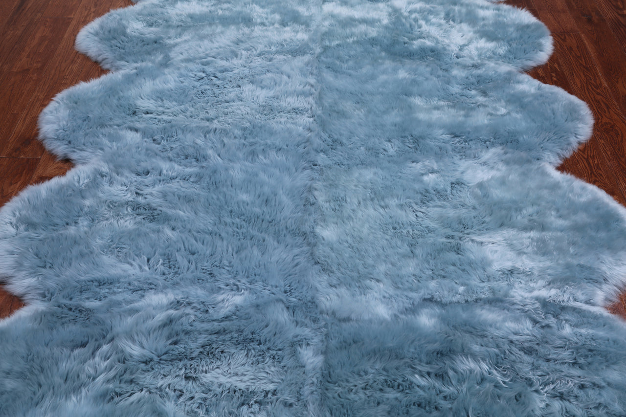 100% Natural New Zealand Sheepskin Blue 6' 0" x 9' 0"