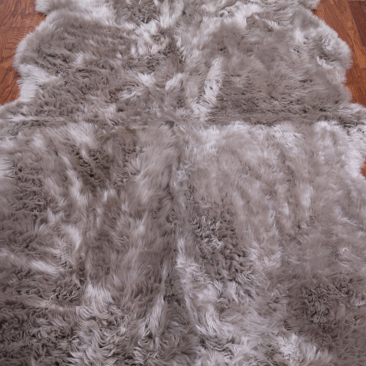 100% Natural New Zealand Sheepskin Dark Beige 4' 0" x 6' 0"