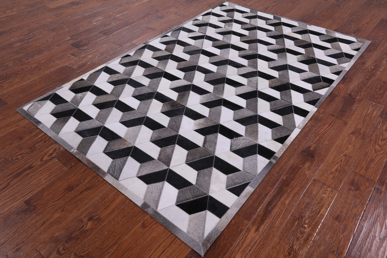 Black & White Patchwork Cowhide Rug - 5' 0" x 8' 0"