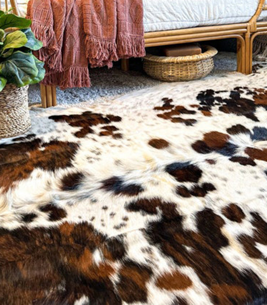Tricolor Natural Cowhide Rug