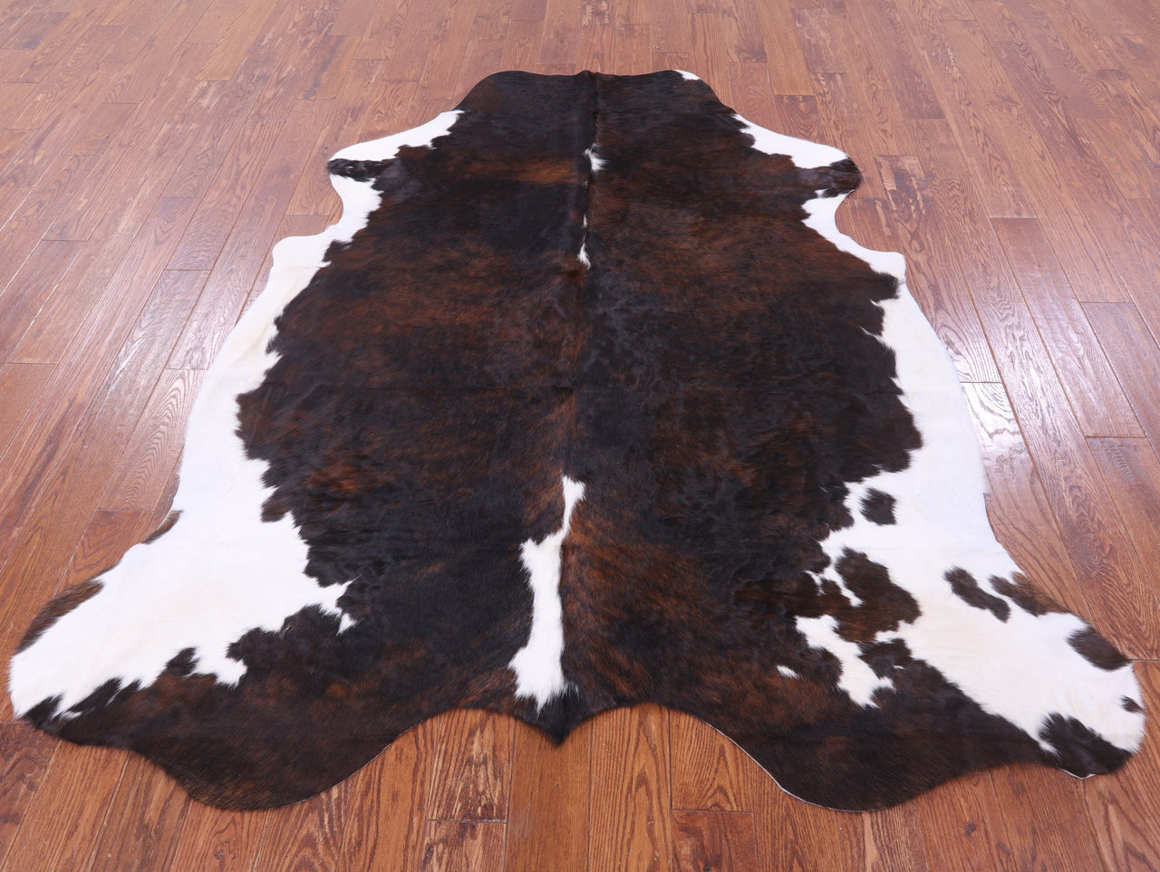 Tricolor Natural Cowhide Rug - XLarge 7'6"H x 6'6"W