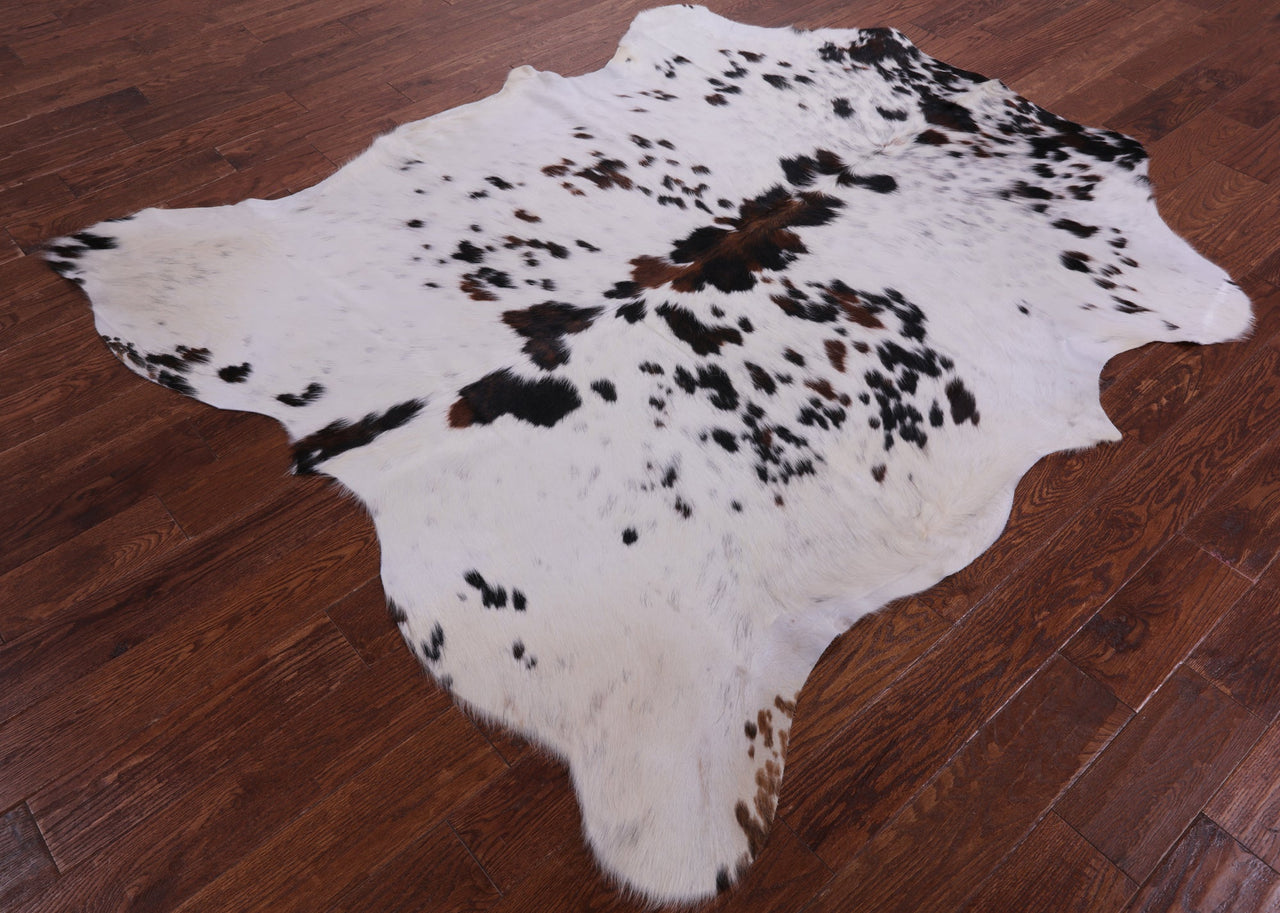 Salt & Pepper Natural Cowhide Rug - Large 6'8"H x 6'1"W