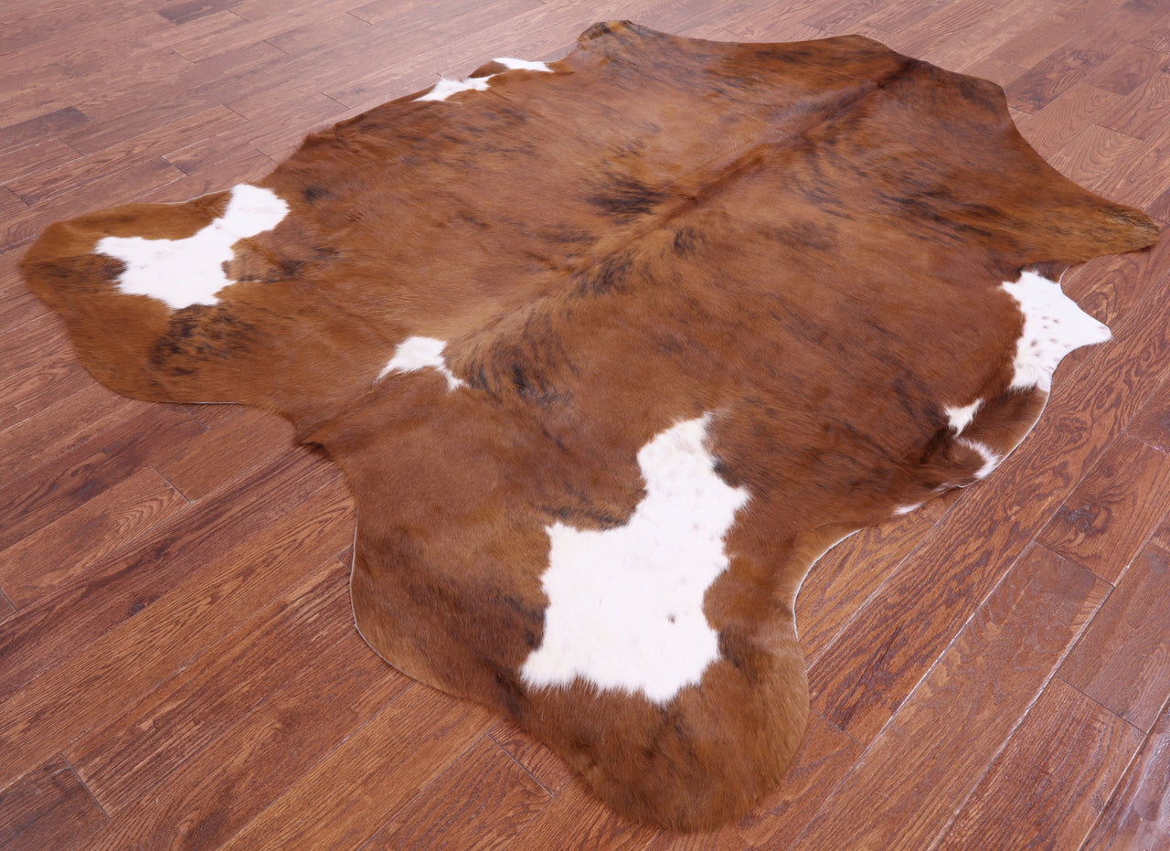 Brindle Brown Natural Cowhide Rug - Large 7'5"H x 6'2"W