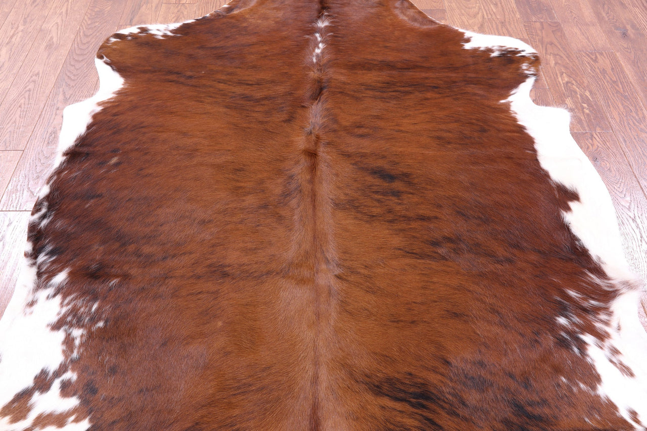 Brindle Brown Natural Cowhide Rug - Large 6'9"H x 5'9"W