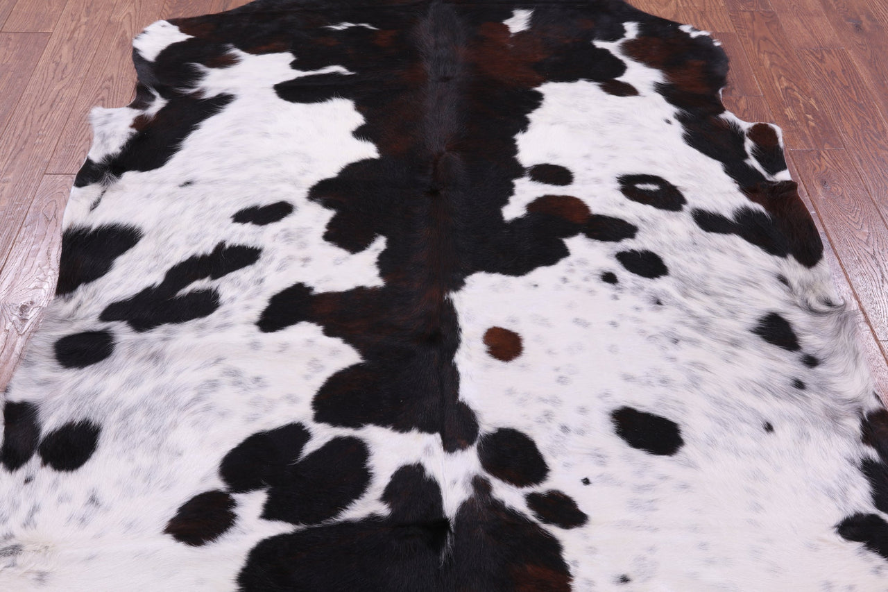 Black & White Natural Cowhide Rug - Large 7'0"H x 6'1"W