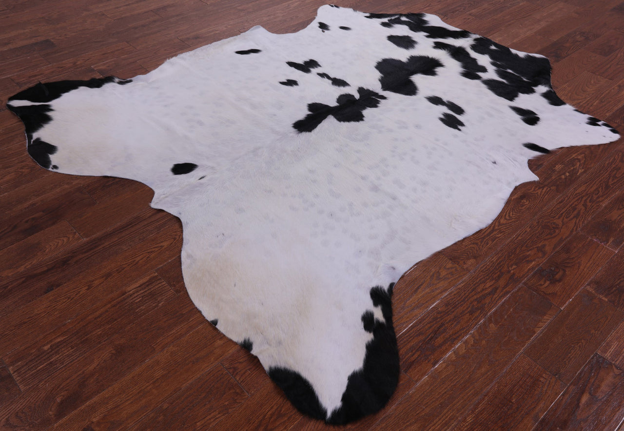 Black & White Natural Cowhide Rug - Large 7'0"H x 6'7"W