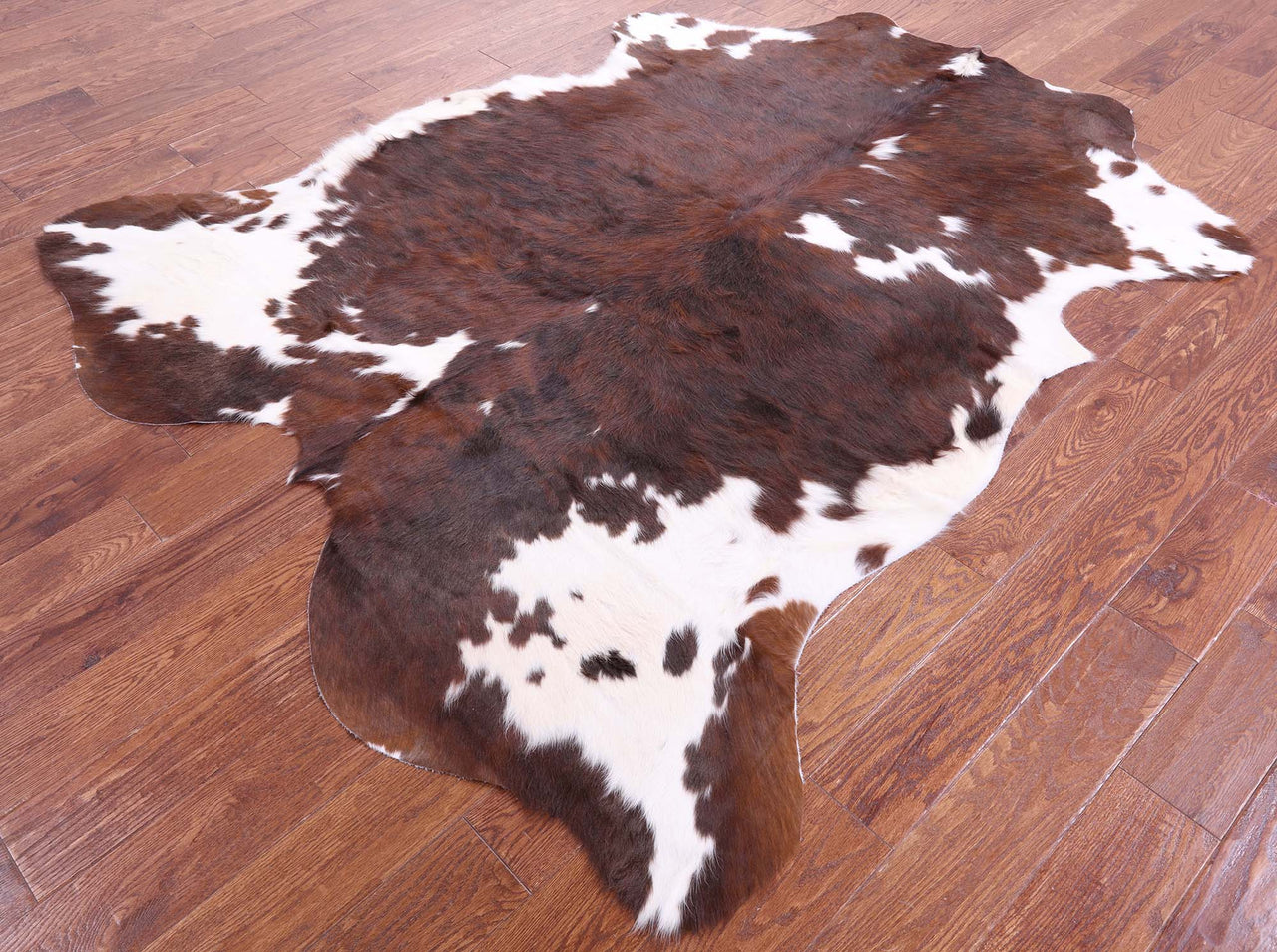 Brindle Brown & White Natural Cowhide Rug - XLarge 7'0"H x 6'1"W