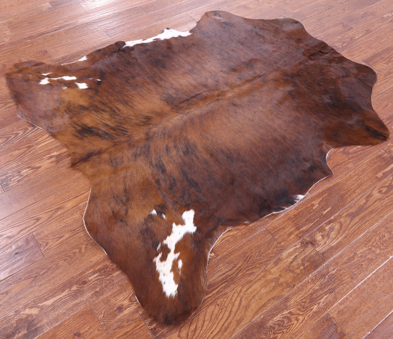 Brindle Brown Natural Cowhide Rug - Medium 6'2"H x 5'9"W