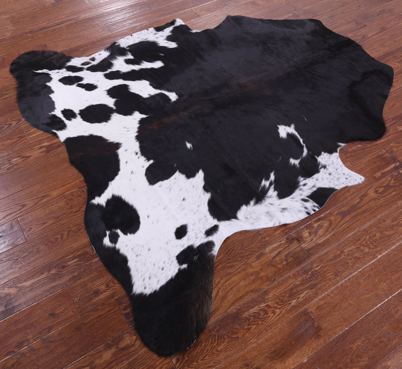 Black & White Natural Cowhide Rug - Medium 6'3"H x 6'4"W