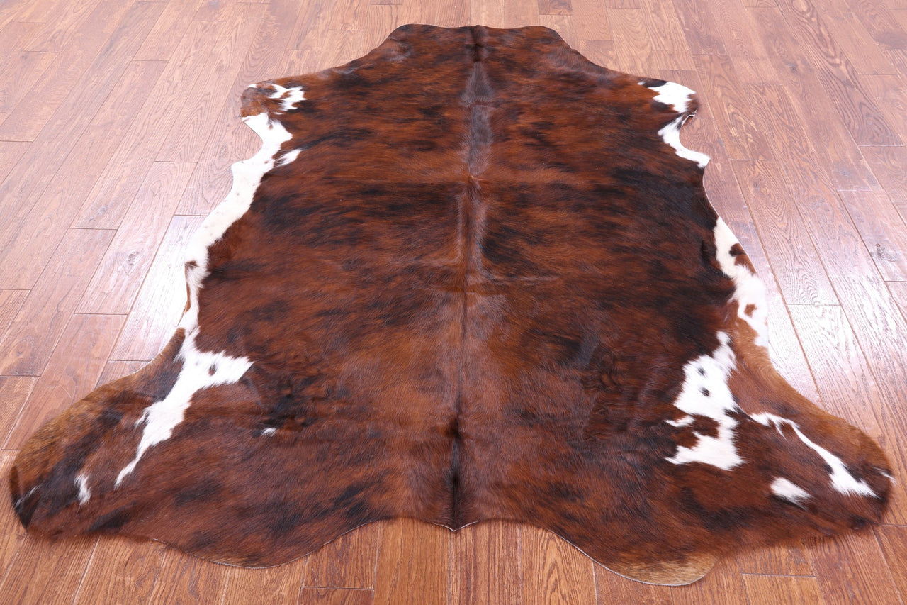 Brindle Brown Natural Cowhide Rug - Medium 6'6"H x 5'7"W