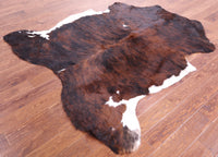 Thumbnail for Brindle Natural Cowhide Rug - Medium 6'9