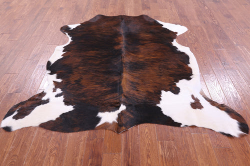 Brindle Natural Cowhide Rug - Medium 6'0