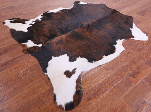 Brindle Natural Cowhide Rug - Medium 6'0