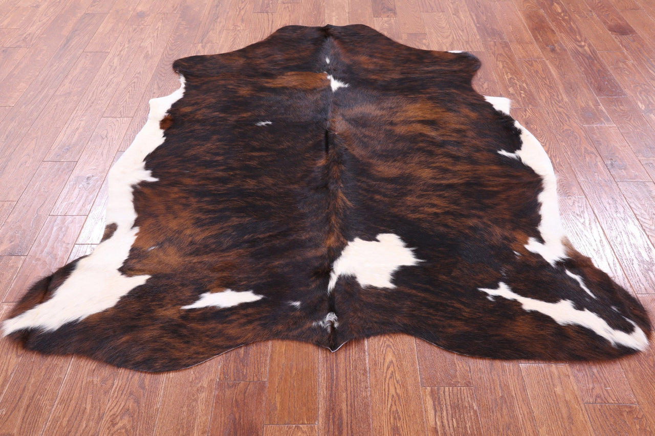 Brindle Brown Natural Cowhide Rug - Medium 6'6"H x 5'9"W