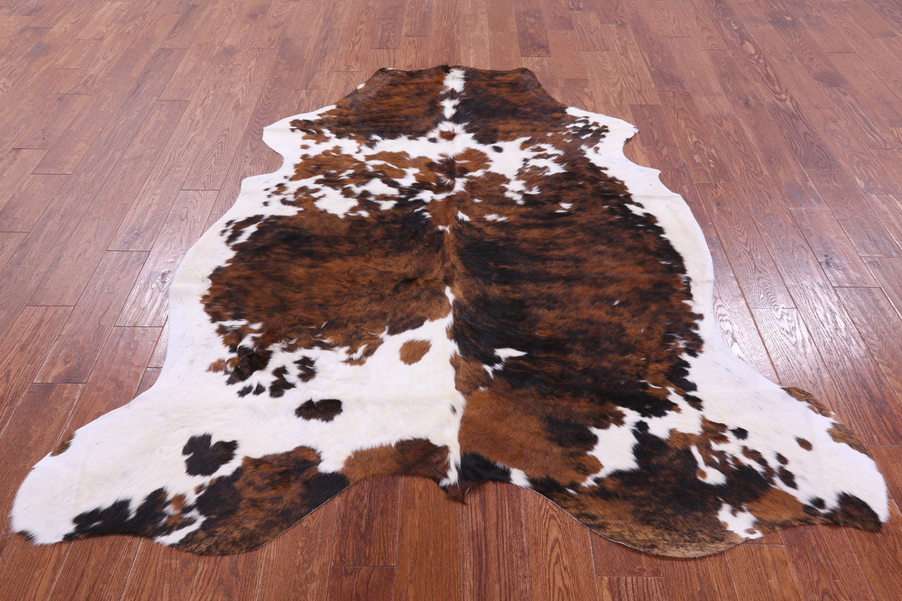 Salt & Pepper Natural Cowhide Rug - Medium 6'6"H x 5'11"W