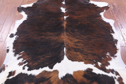 Brindle Natural Cowhide Rug - Large 6'9