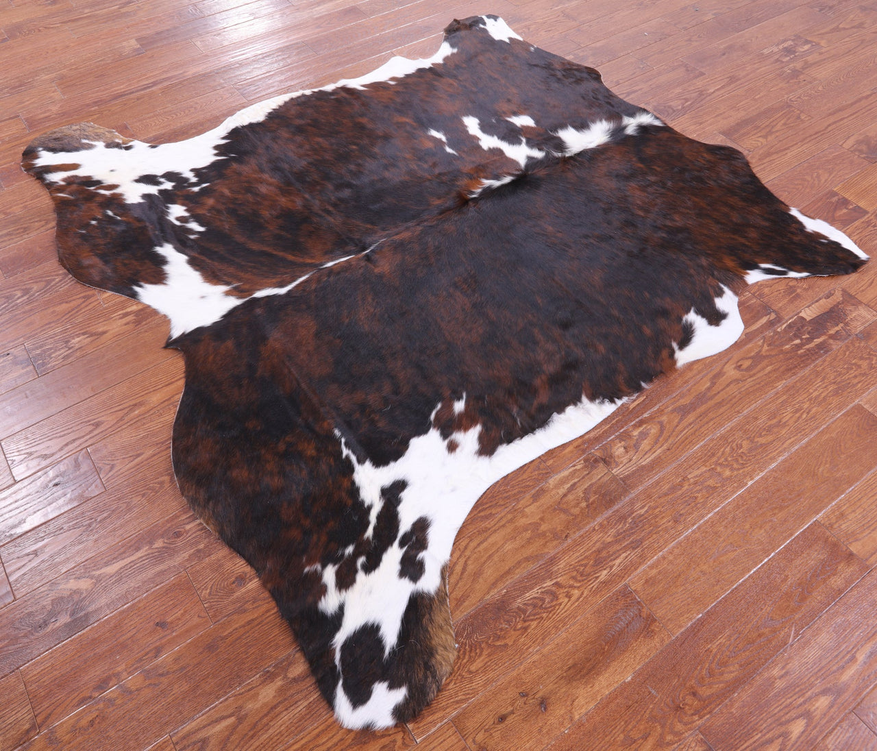 Brindle Natural Cowhide Rug - Medium 6'4"H x 6'11"W