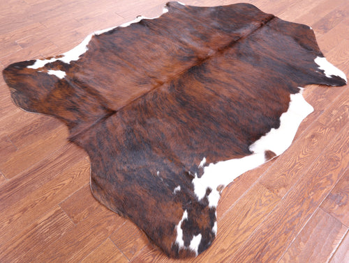 Brindle Natural Cowhide Rug - Large 6'7