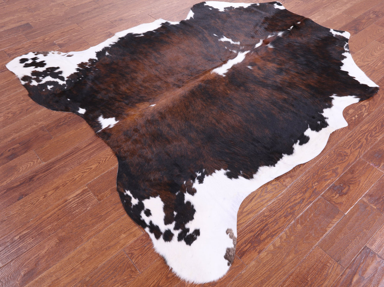 Brindle Natural Cowhide Rug - Medium 6'9"H x 6'6"W