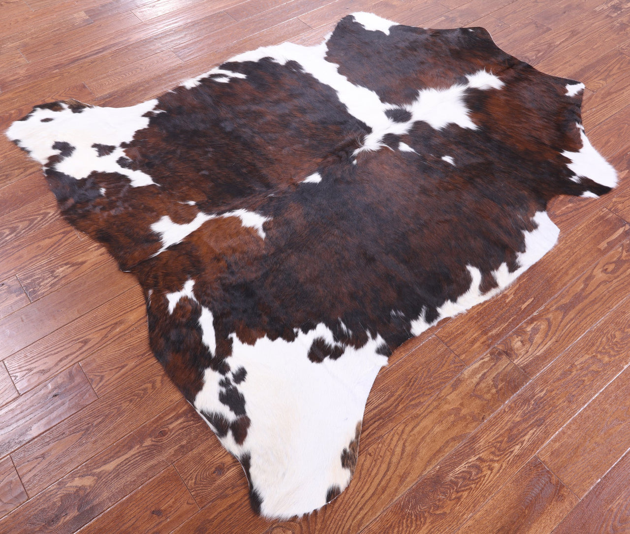 Brindle Natural Cowhide Rug - Medium 6'3"H x 5'10"W