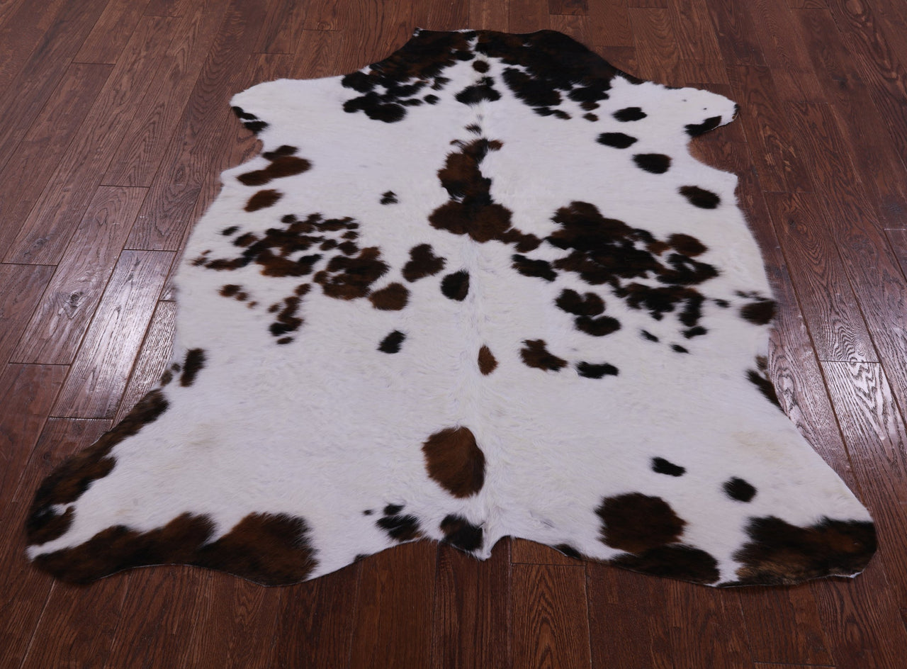 Tricolor Natural Cowhide Rug - Medium 6'0"H x 5'2"W