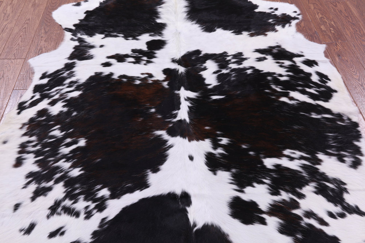 Black & White Natural Cowhide Rug - Medium 6'8"H x 6'1"W