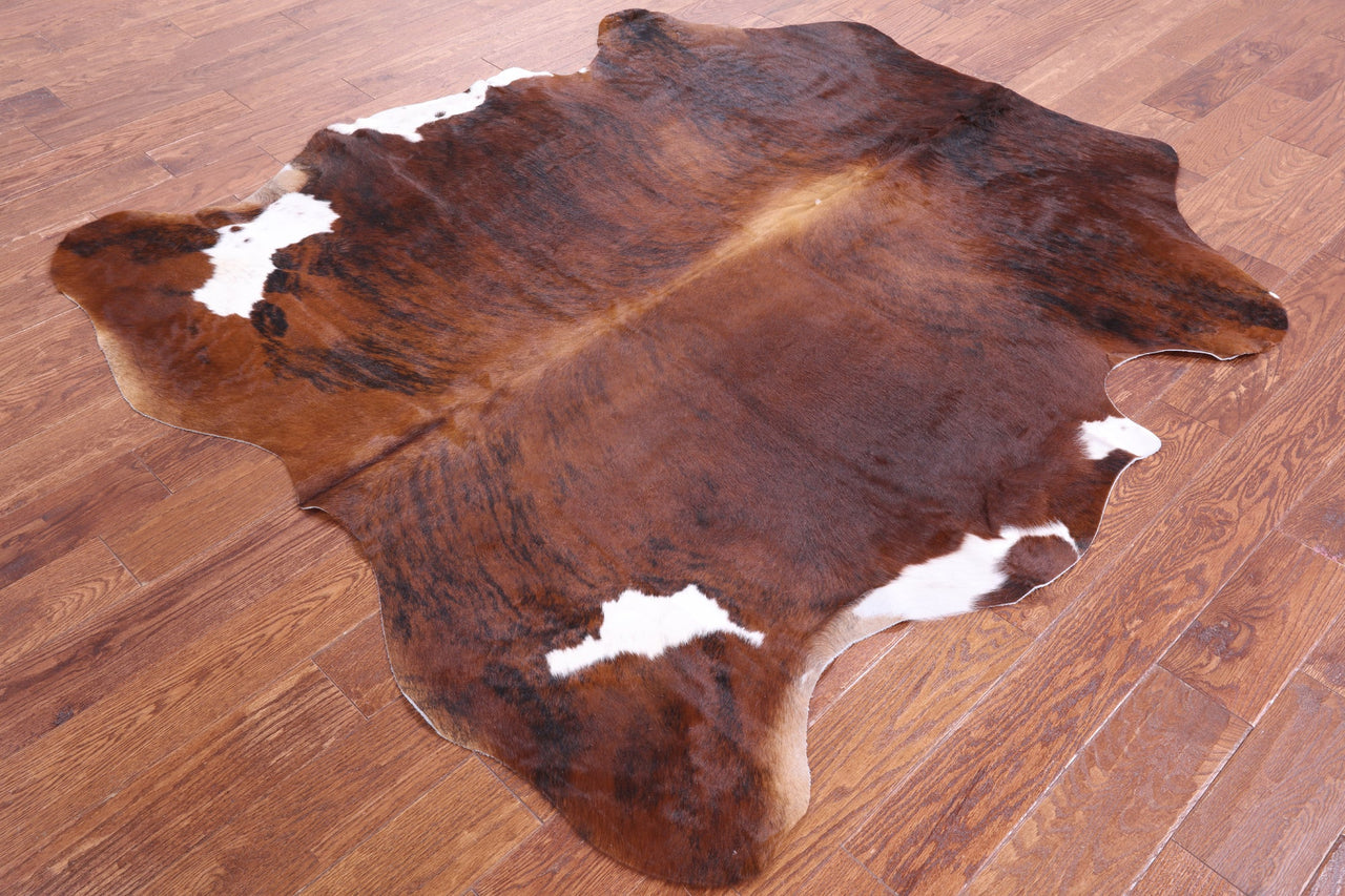 Brindle Natural Cowhide Rug - Medium 6'4"H x 5'7"W