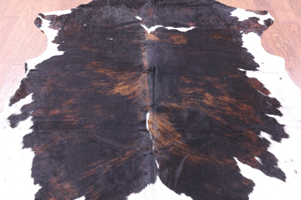 Tricolor Natural Cowhide Rug - XLarge 7'6"H x 5'9"W