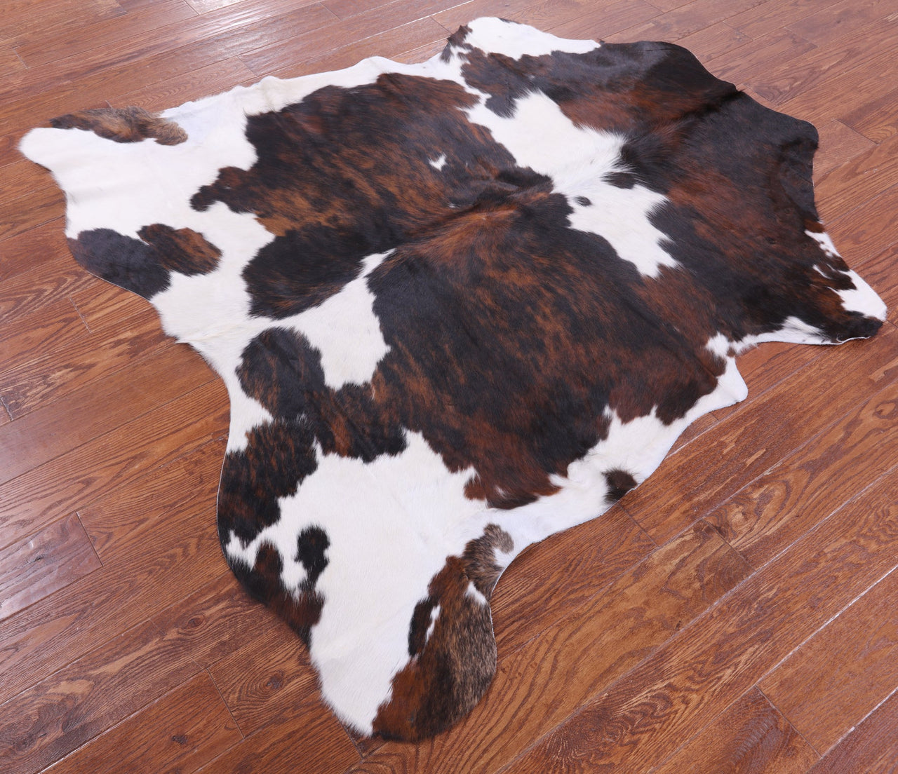 Tricolor Natural Cowhide Rug - Small 6'0"H x 6'0"W