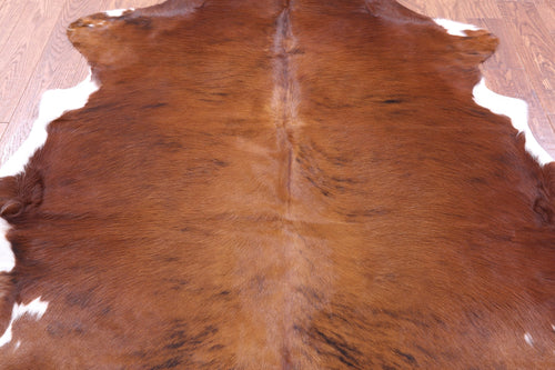 Brown Natural Cowhide Rug - Medium 6'0