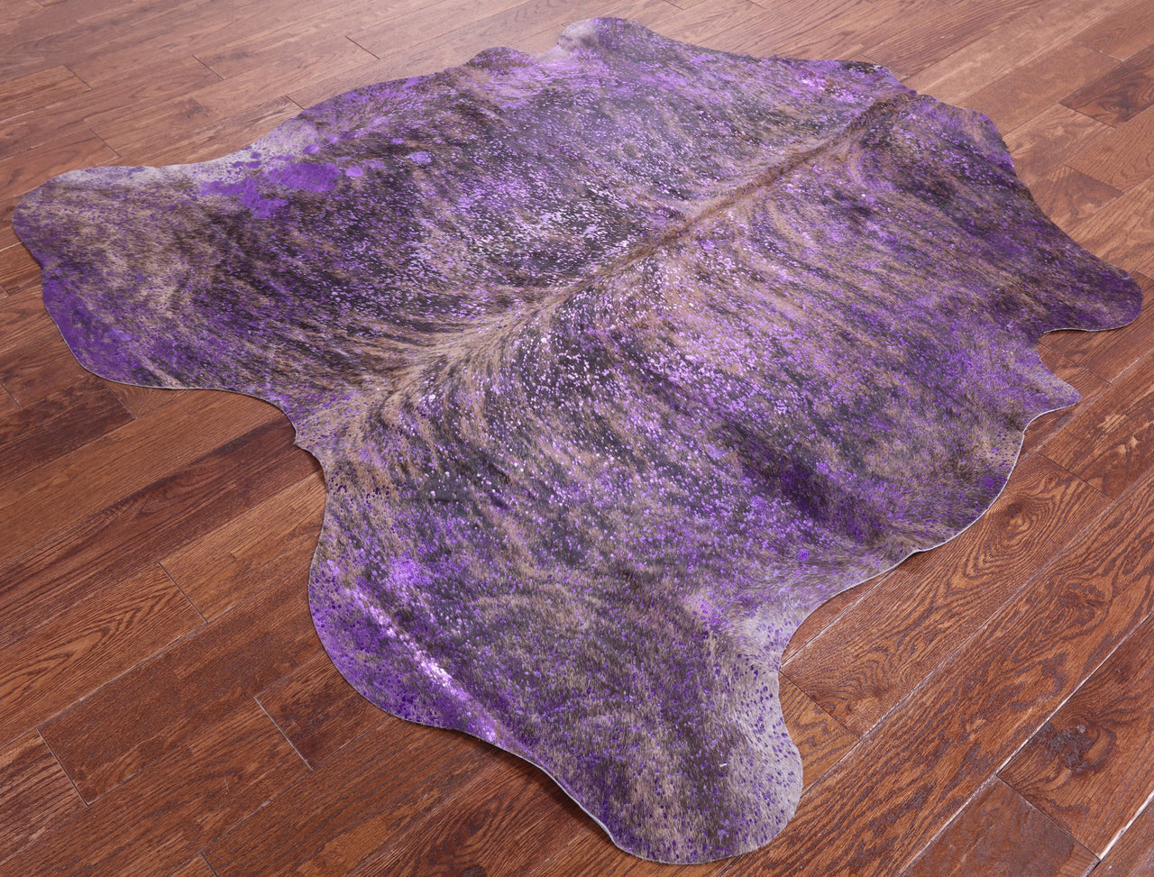 Metallic Natural Cowhide Rug - Small 5'6"H x 5'8"W