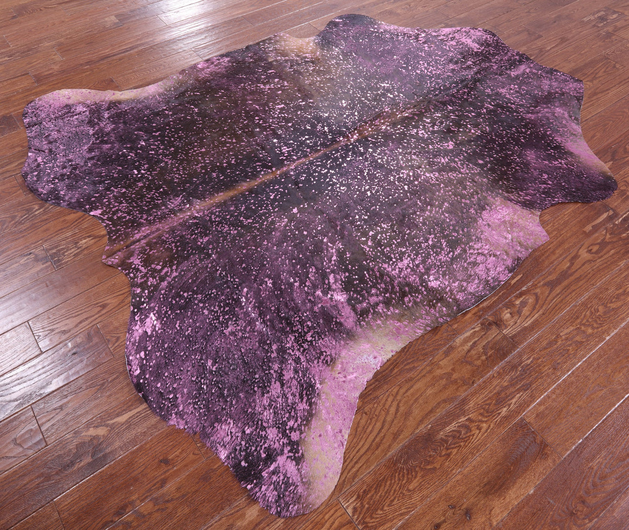 Metallic Natural Cowhide Rug - Large 6'11"H x 6'5"W