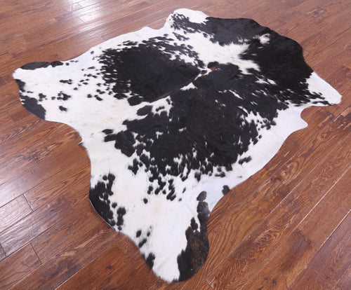 Black & White Natural Cowhide Rug - Large 6'7