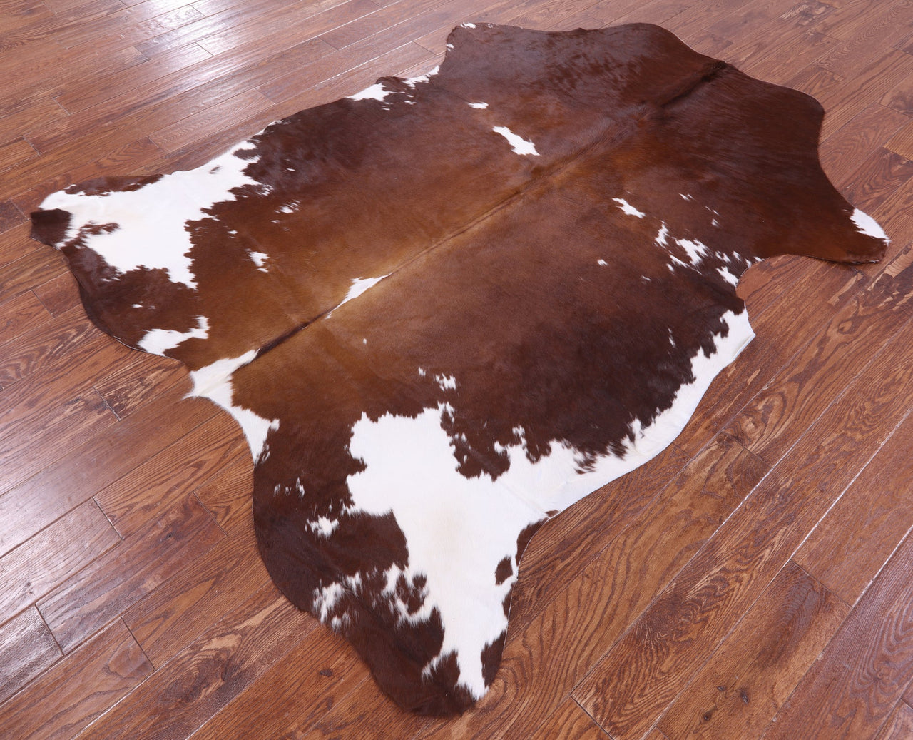 Brown & White Natural Cowhide Rug - XLarge 7'0"H x 5'9"W