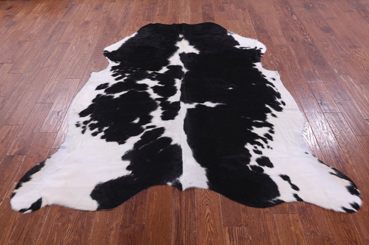 Black & White Natural Cowhide Rug - Medium 6'7"H x 6'1"W