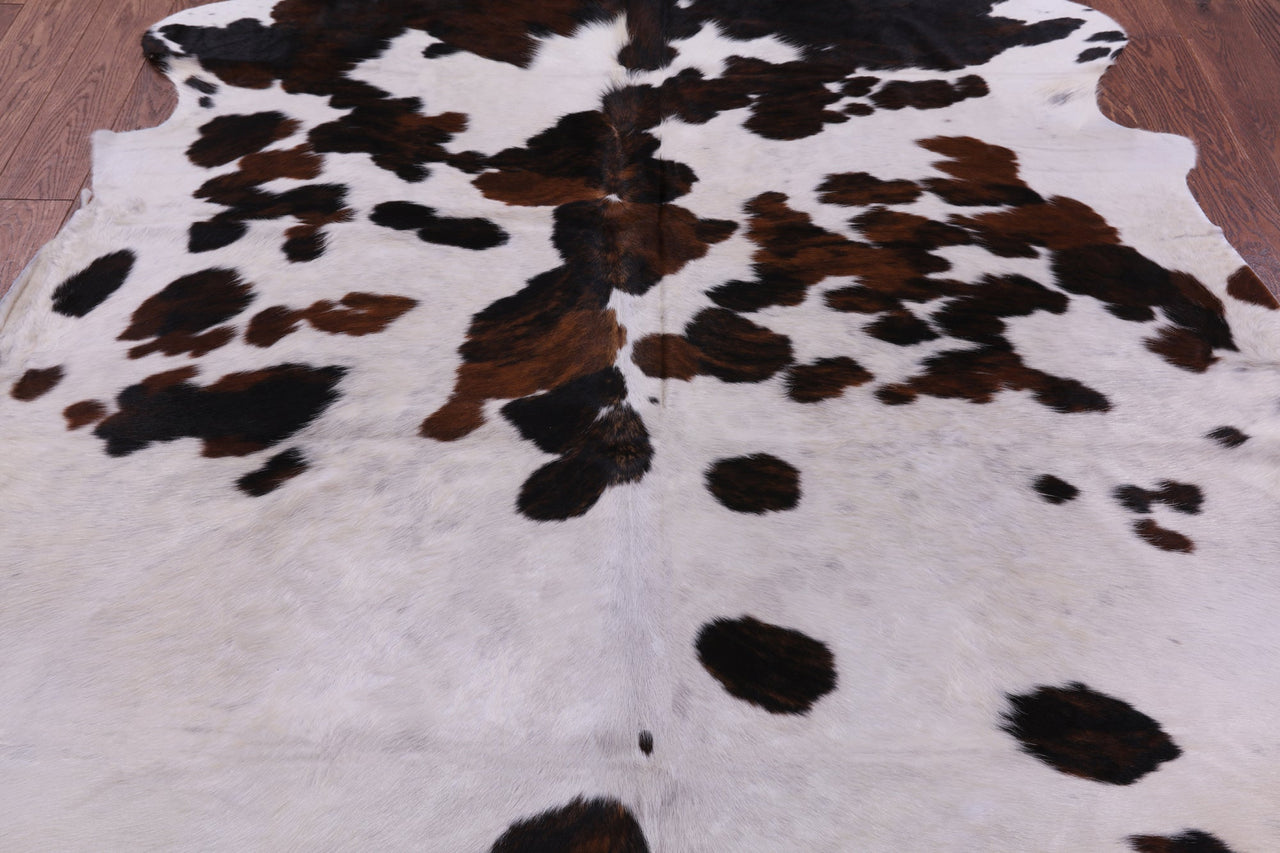 Tricolor Natural Cowhide Rug - XLarge 7'2"H x 6'3"W