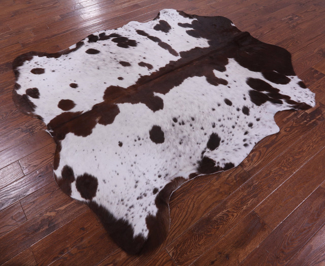 Salt & Pepper Natural Cowhide Rug - XLarge 7'1"H x 6'4"W