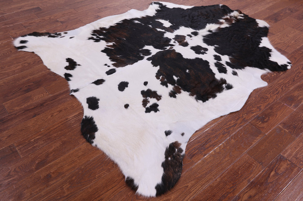 Black & White Natural Cowhide Rug - Large 7'0"H x 6'5"W