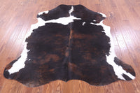 Thumbnail for Tricolor Natural Cowhide Rug - Medium 6'5