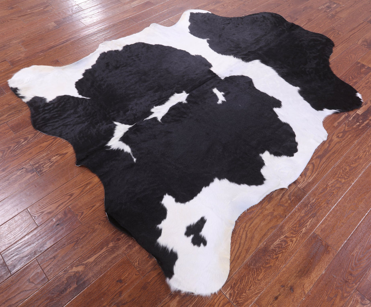 Black & White Natural Cowhide Rug - XLarge 7'0"H x 6'5"W